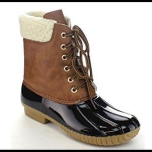 Rain duck boots